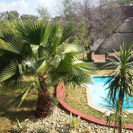 Jin Xin Guest House Windhoek Bagian luar foto