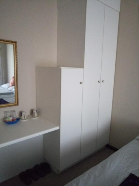 Jin Xin Guest House Windhoek Bagian luar foto